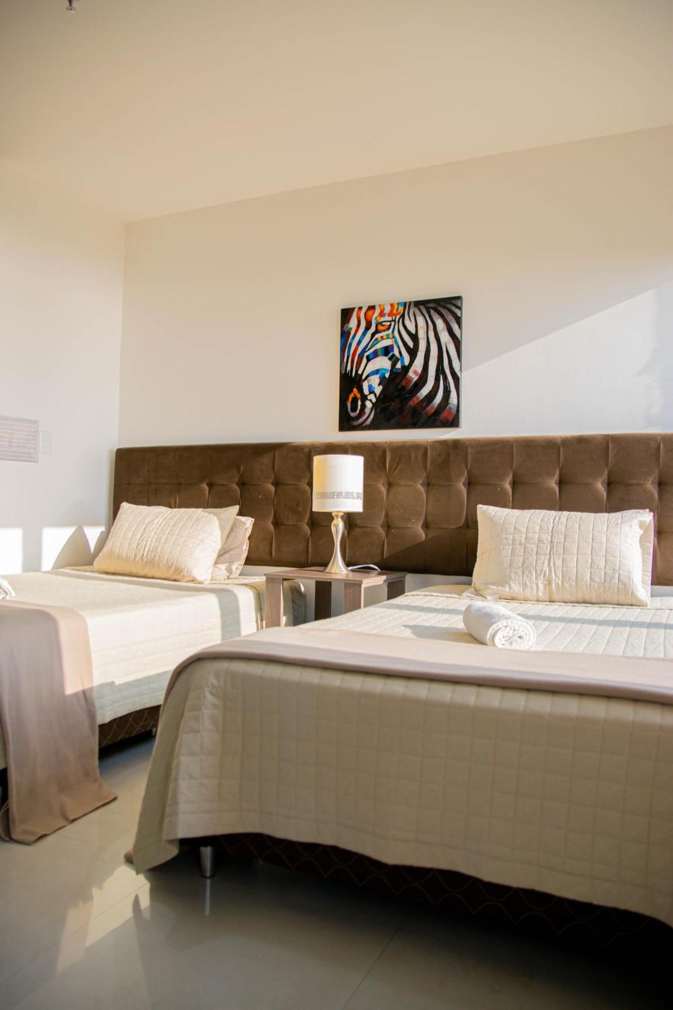 Nobleza Apart Hotel Encarnacion Phòng bức ảnh